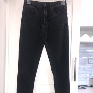 Black Skinny Jeans